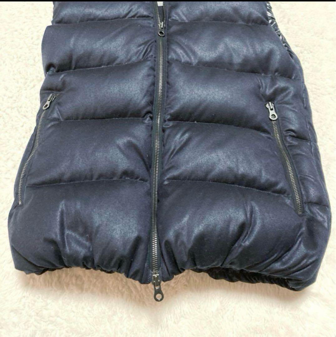 DUVETICA フード付きダウンベスト 40サイズ ネイビー