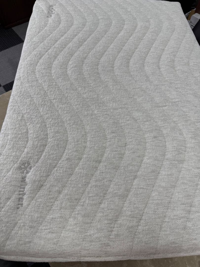 ⑨✨快適快眠✨OASIS シングル 布団 三つ折り コアラ(R) ✨お買得品！