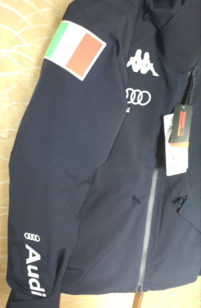 新品タグ付き kappa カッパ イタリアチーム ウエア