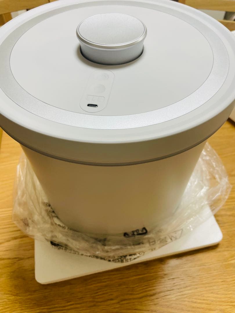 未使用品 全自動真空保存容器 AB-afk-001