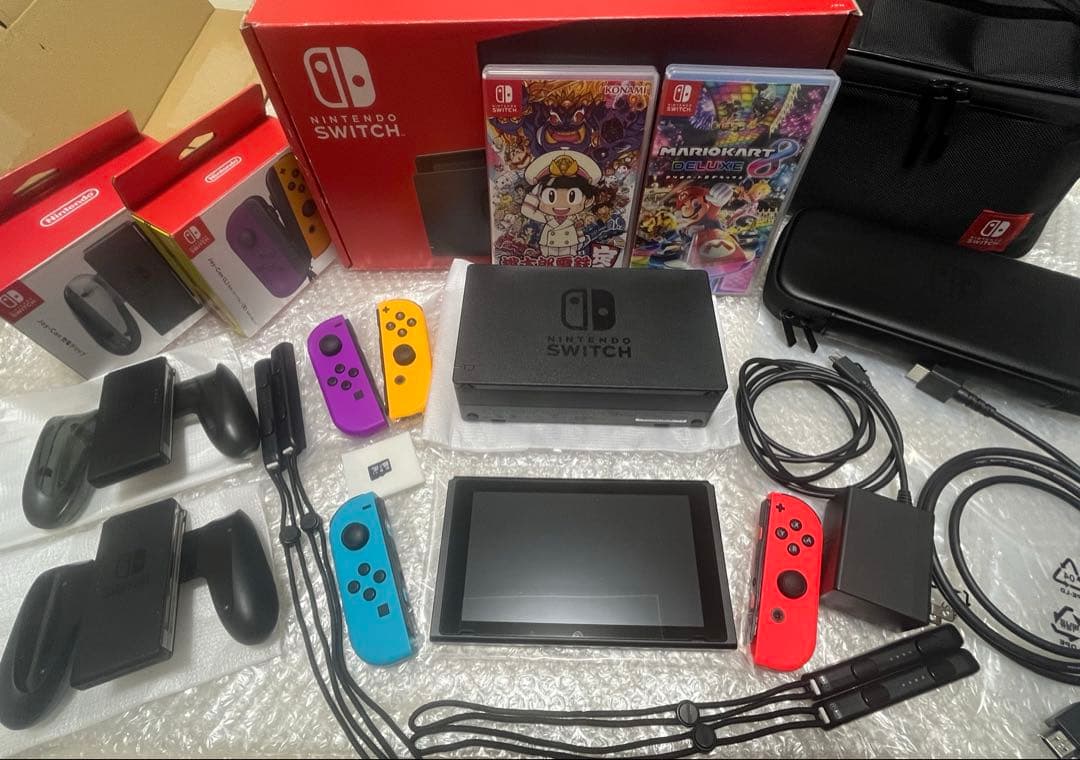 みみ♡　Nintendo Switch 本体等＋マリオカート、桃鉄セット！