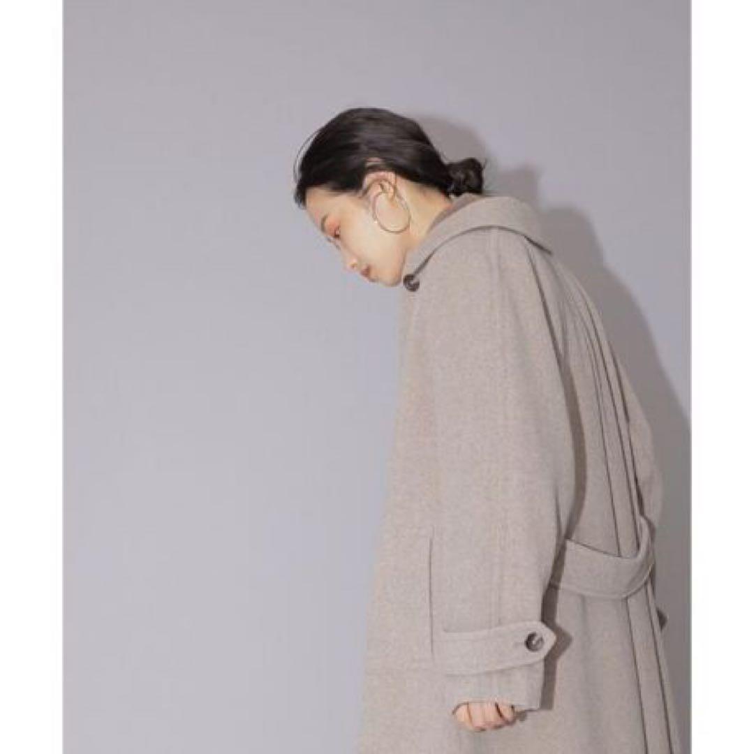 ☆美品☆ナチュラルビューティーベーシック　ボリュームAラインコート　ベージュ