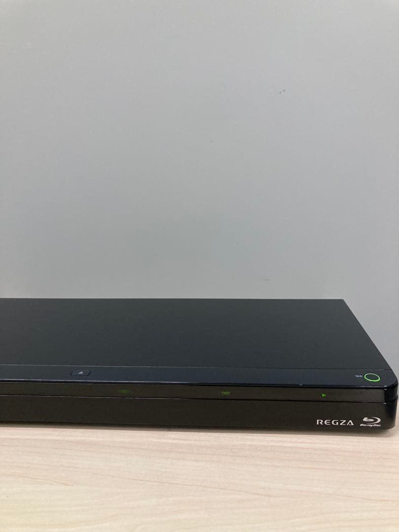 めっちゃ綺麗　リモコン新品　TOSHIBA REGZA DBR-W507