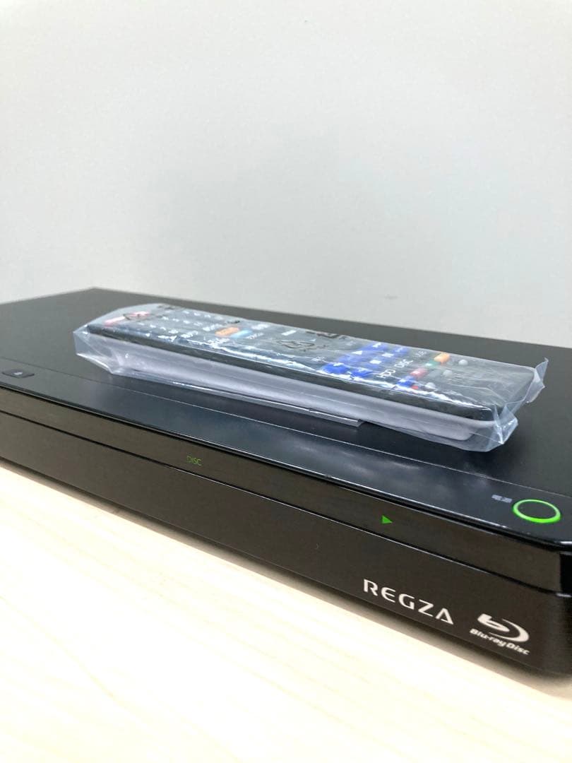 めっちゃ綺麗　リモコン新品　TOSHIBA REGZA DBR-W507