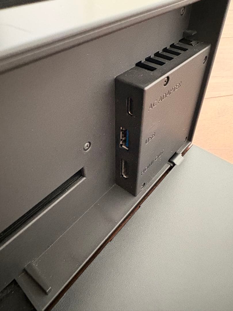 ニンテンドースイッチ 本体 ＋ microSD 256GB付（※Rボタン注意）