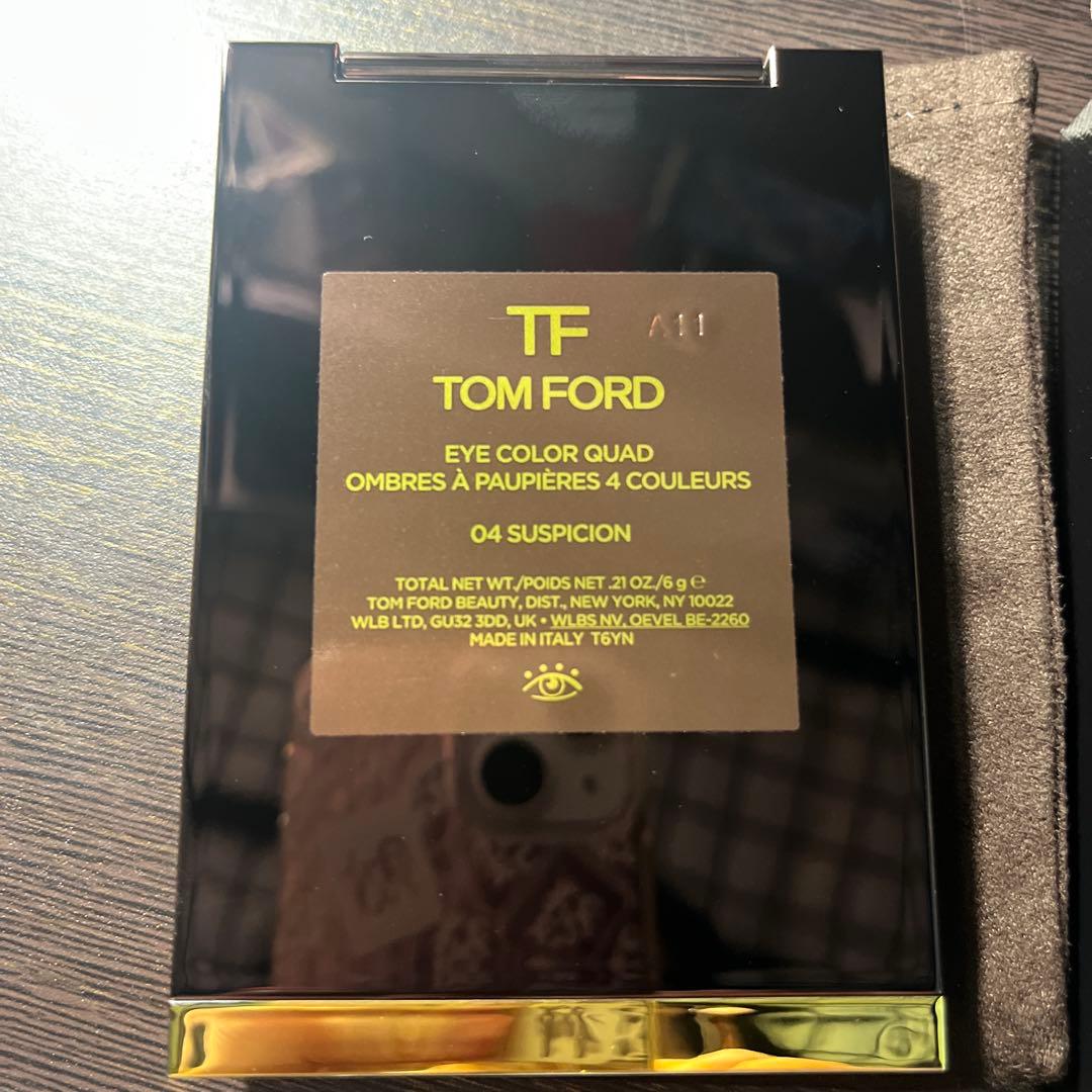トムフォード　アイカラークォード 04Aサスピション　アイシャドウパレット