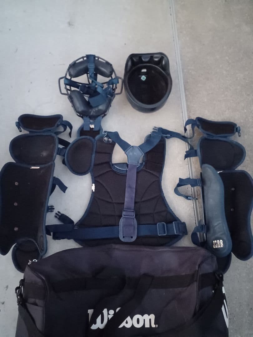 野球　キャッチャー防具　バック付き