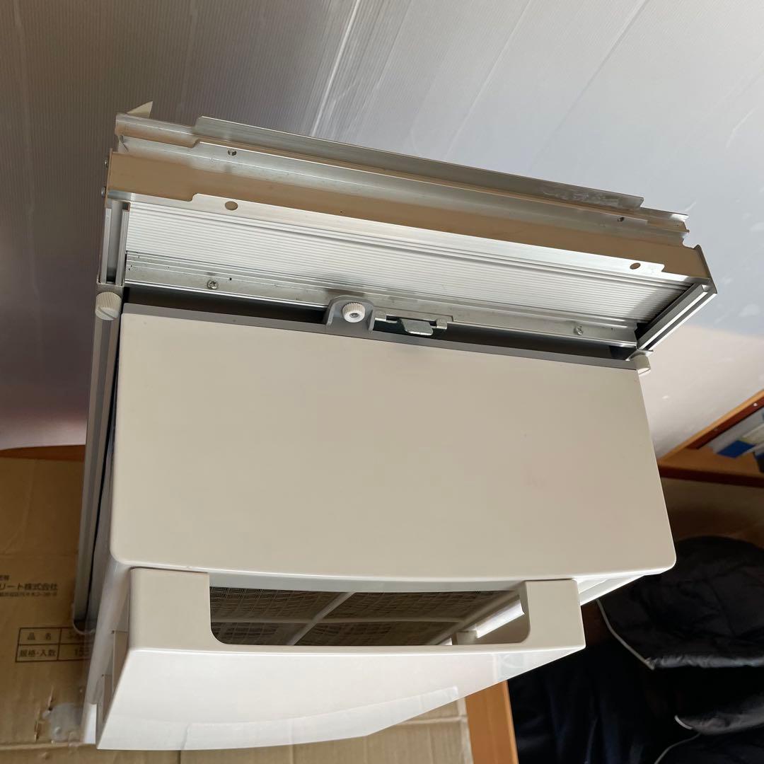 極上品 コロナ 窓用エアコン 冷暖房除湿兼用 A1823R