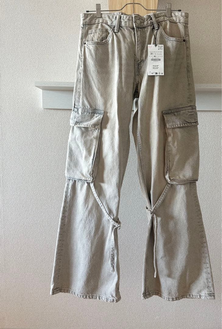 【大人気完売商品！タグ付き】ZARA カーゴ ミッドライズ デニムパンツ