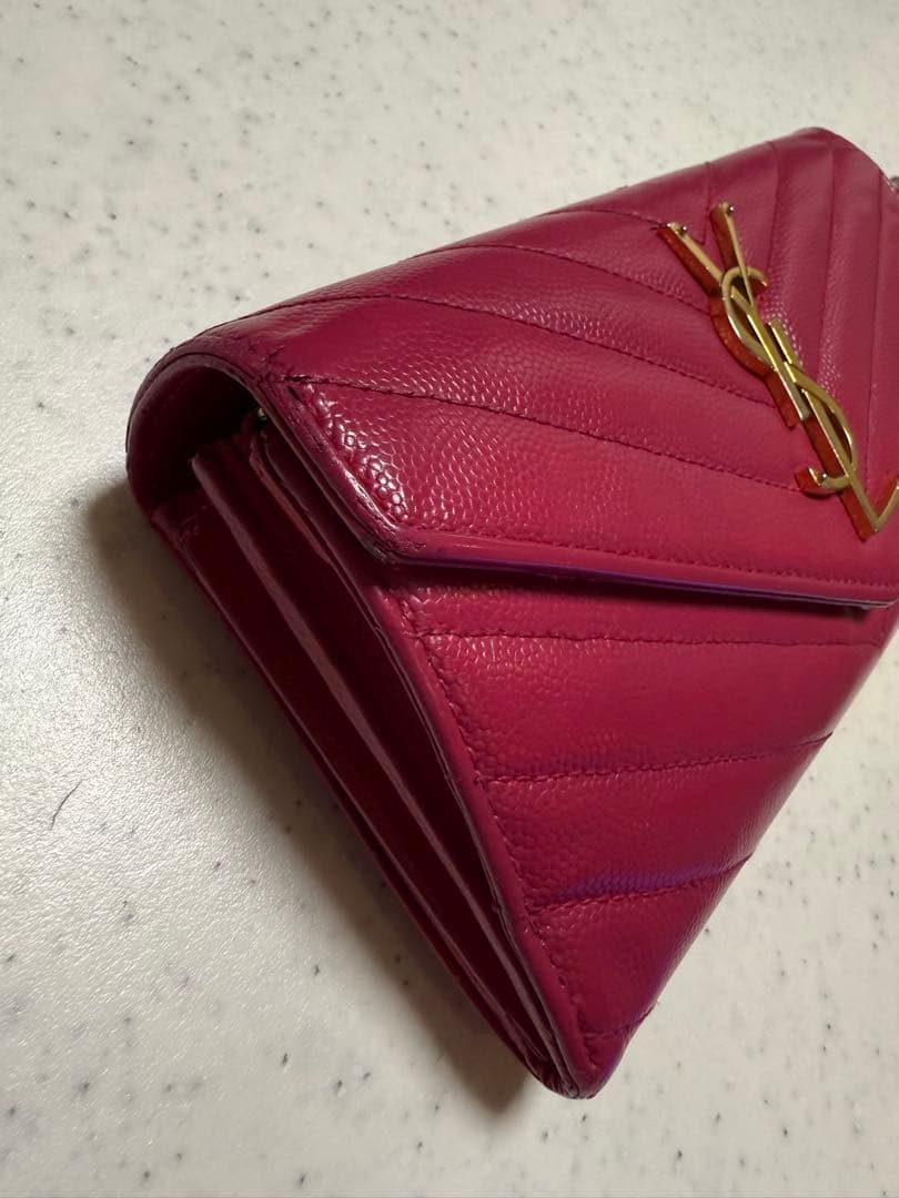 イヴサンローラン Saint Laurent 長財布