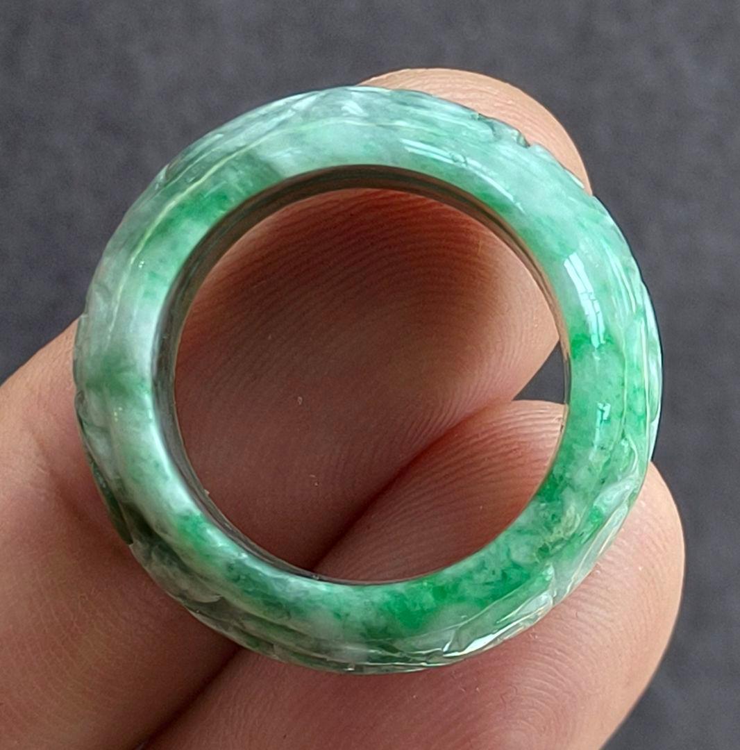 あ〜きゃん♬ 【日本鑑別書付】ミャンマー産本翡翠の貴妃バングルとリング2点