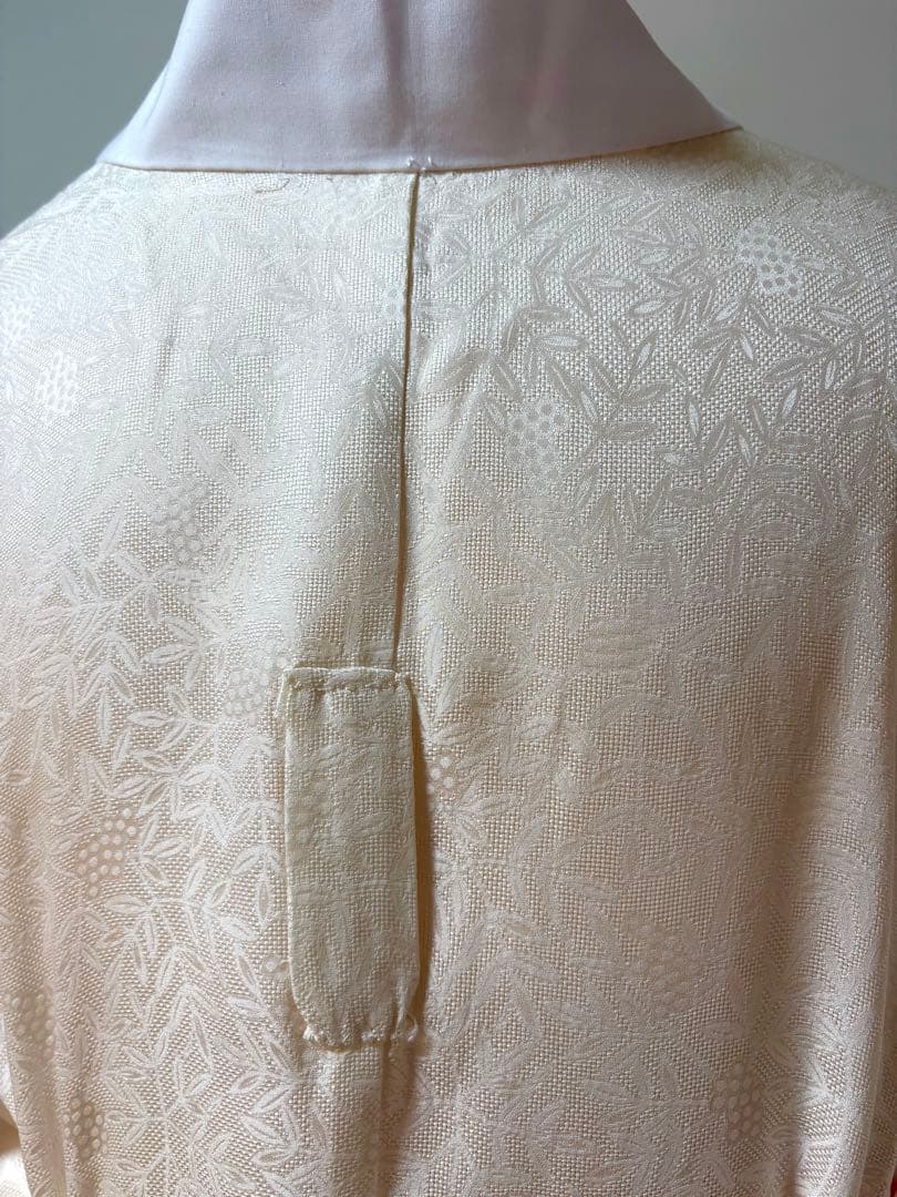 夏用　高級　長襦袢　正絹絽　美品　裄69.5 いしき宛　後ろひも通　ふくよかな方