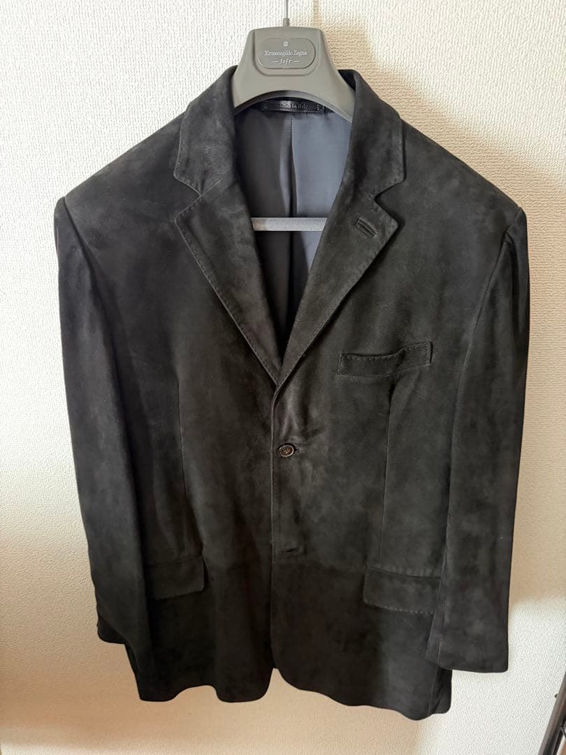 Ermenegildo Zegna「Soft」黒いスエード製テーラードジャケット