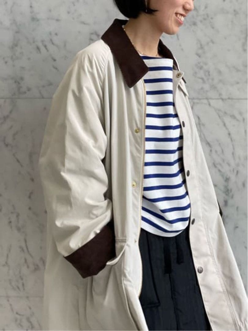 【新品タグ付】ハーフコート ライトベージュTOMORROWLAND ¥39600