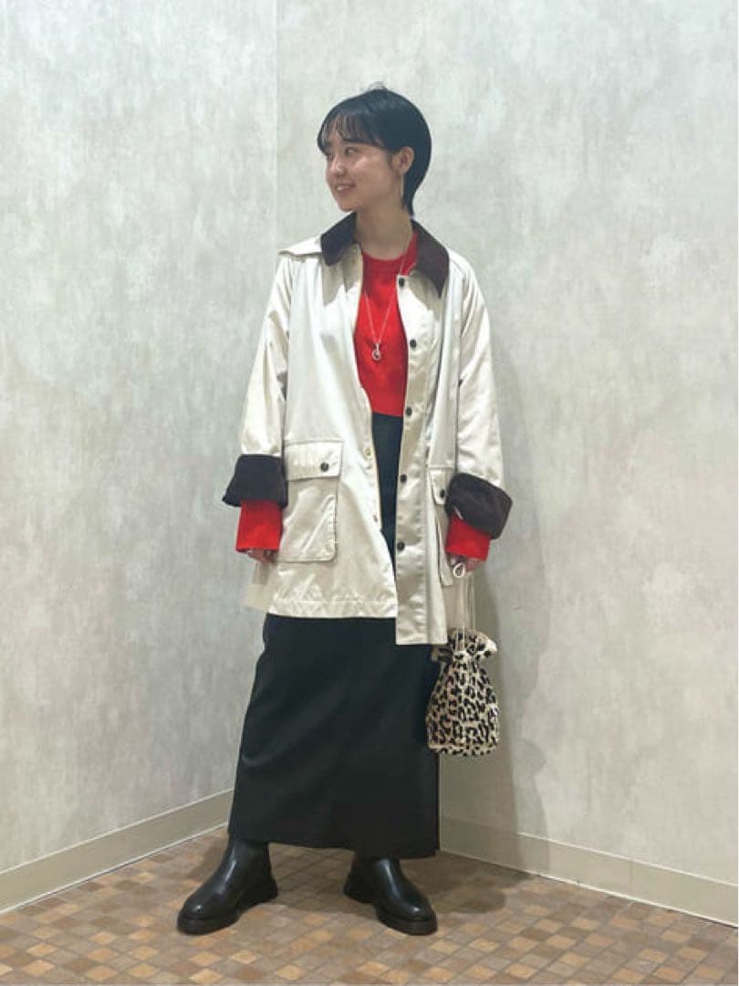 【新品タグ付】ハーフコート ライトベージュTOMORROWLAND ¥39600