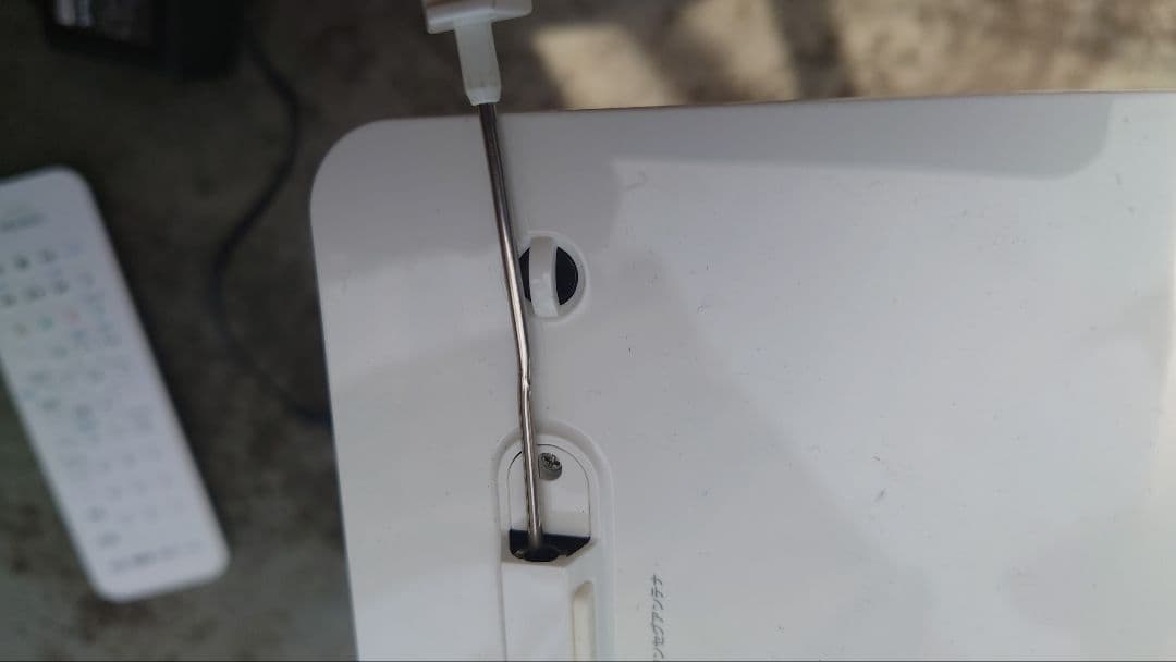 週末 値下げTOSHIBA REGZA ポータブルテレビ 10WP1