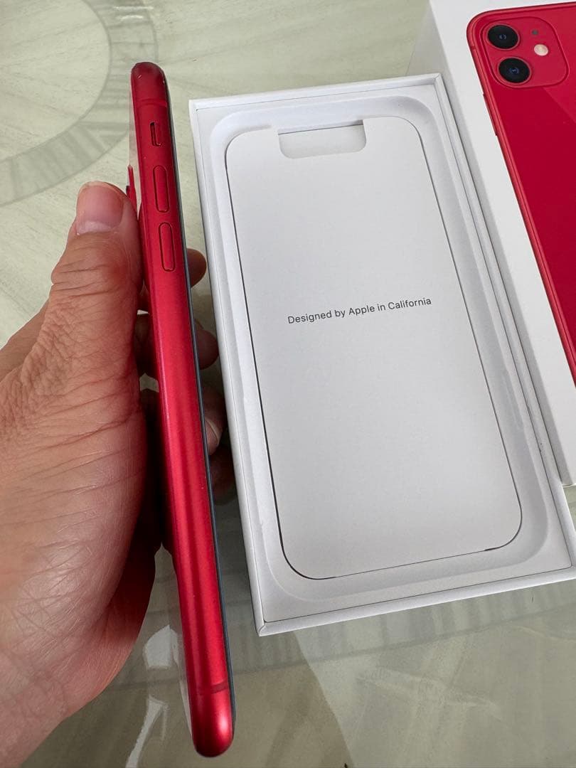 Apple iPhone 11 赤128GB