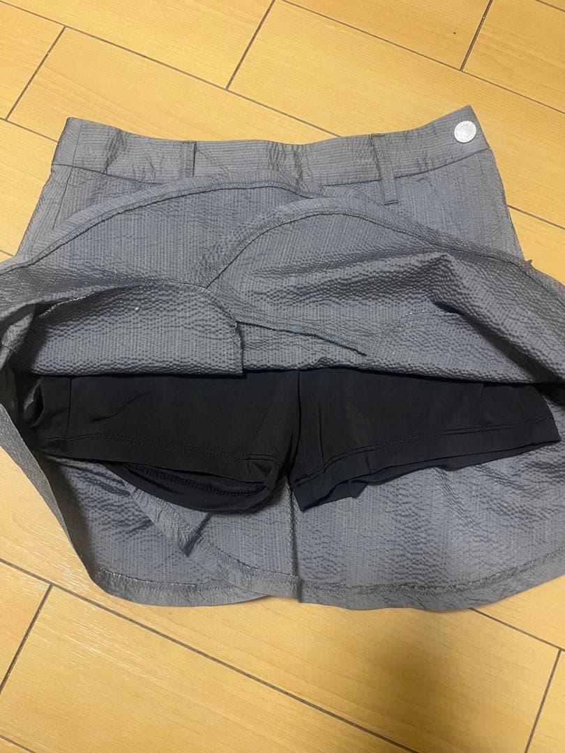 デサントゴルフ グレー スカート XS 58 SS