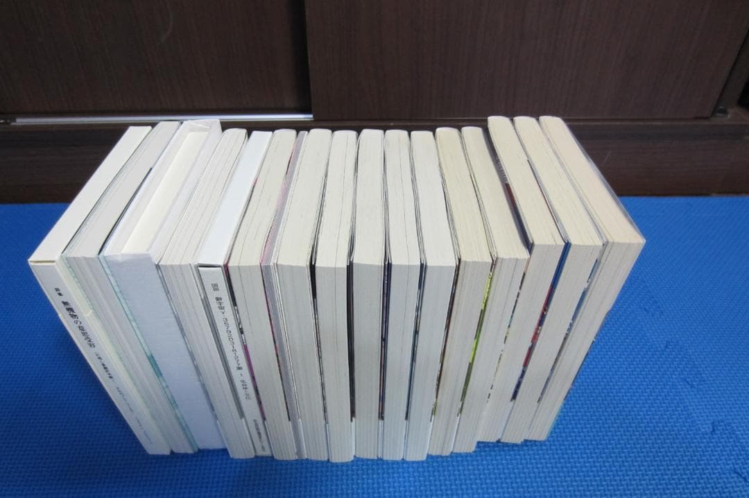 【全巻初版帯付き】　宝石の国 全13巻セット　4巻、10～13巻　特装版