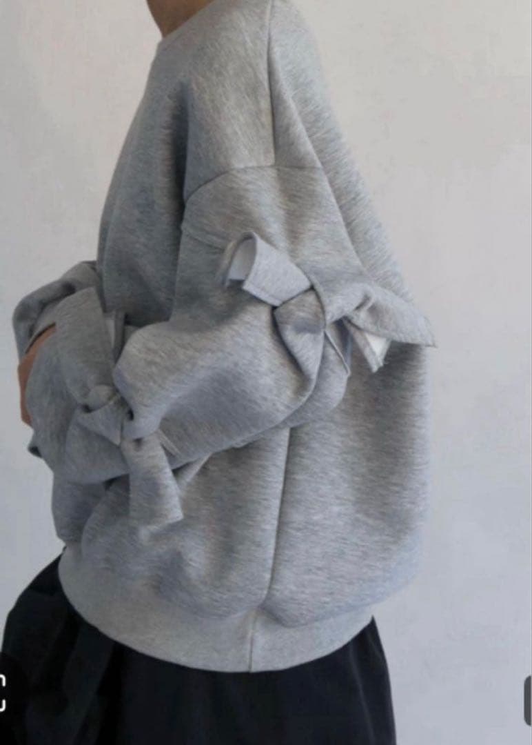 AMOMMA リボン付きグレー スウェット【美品】