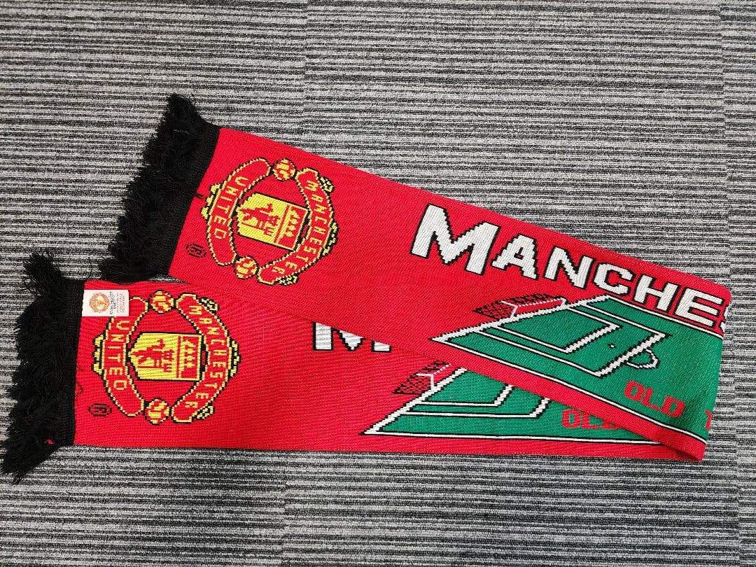 サッカーマフラー4点セット　インテルマンチェスターUバルセロナアーセナル　未使用