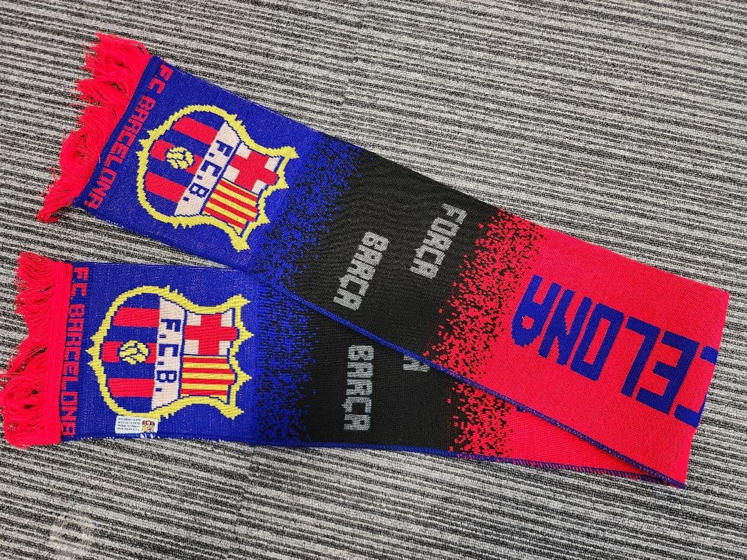 サッカーマフラー4点セット　インテルマンチェスターUバルセロナアーセナル　未使用