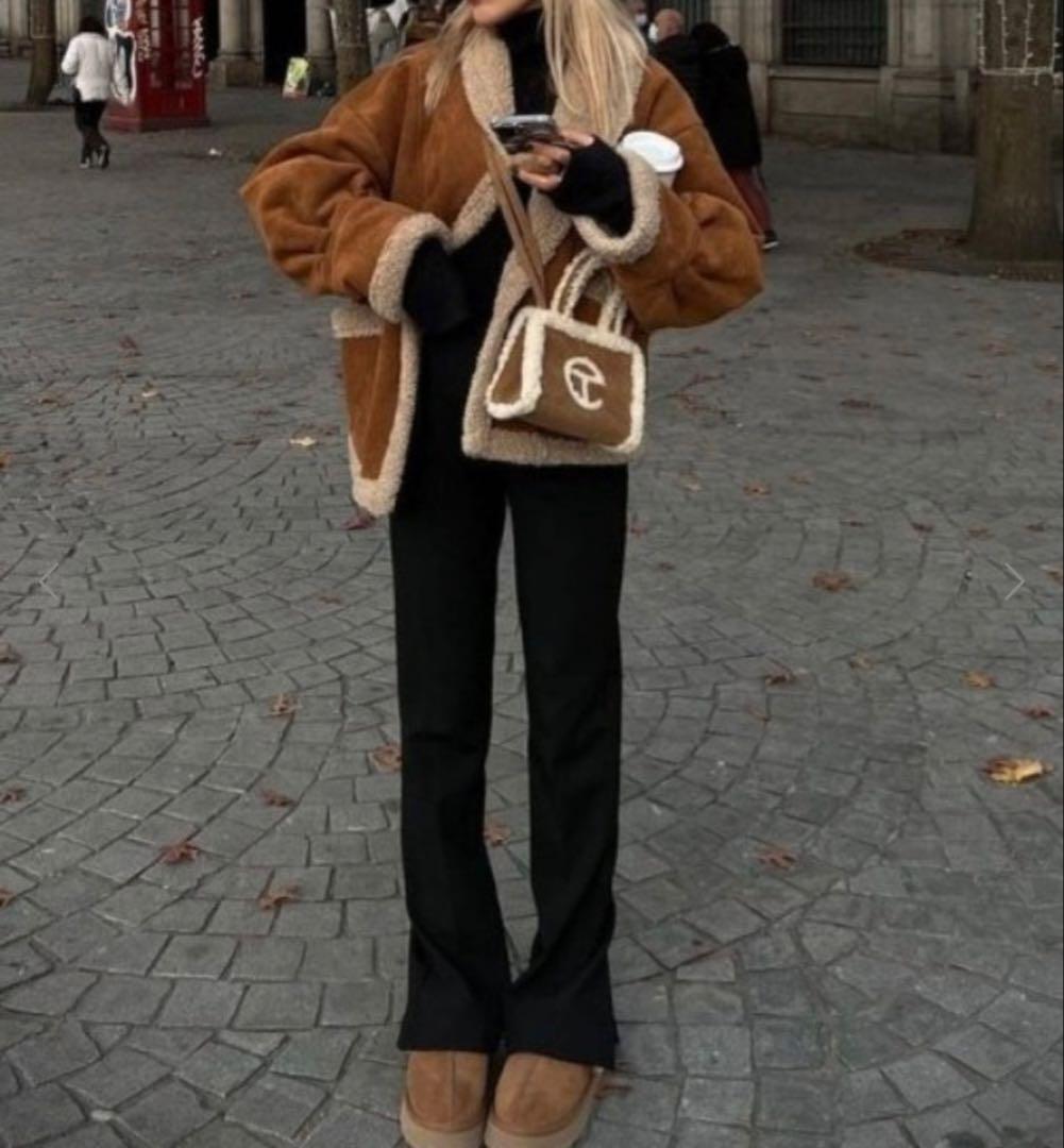 ✴︎大人気Ugg×Telfar コラボショルダーバッグ