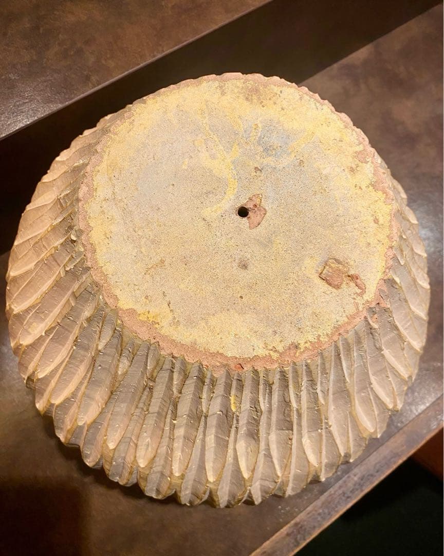 Ben Harper*約25年前に購入したアンティークの壺です。貴方のしだ