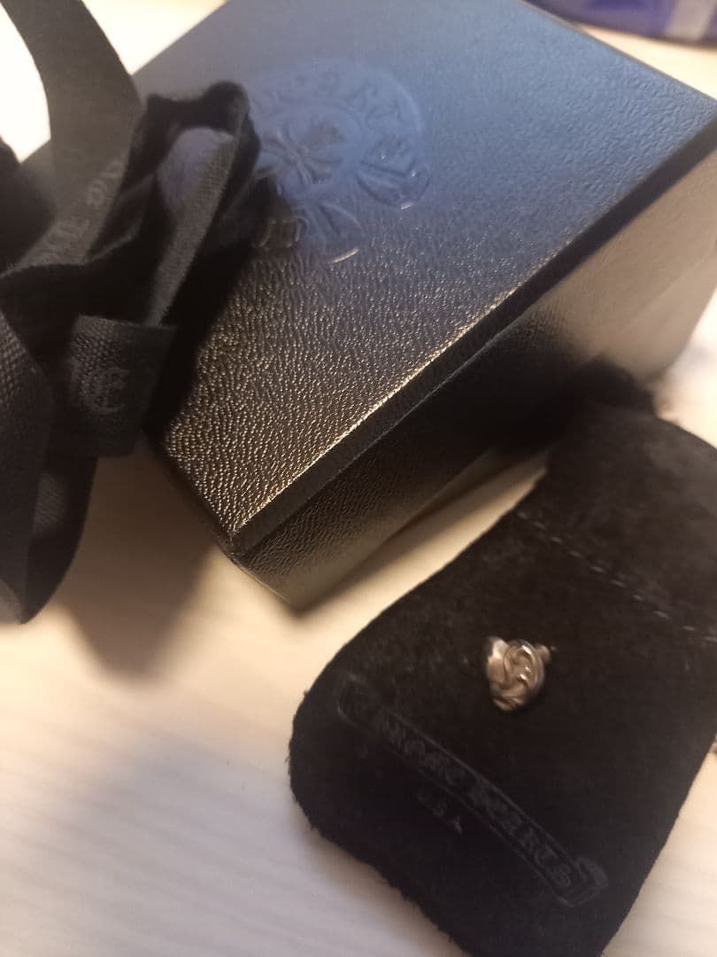 クロムハーツ　CHROME HEARTS ハートスタッドピアス 片耳用