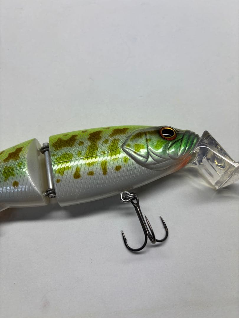 テンフィートアンダー　10FTU イェーガー