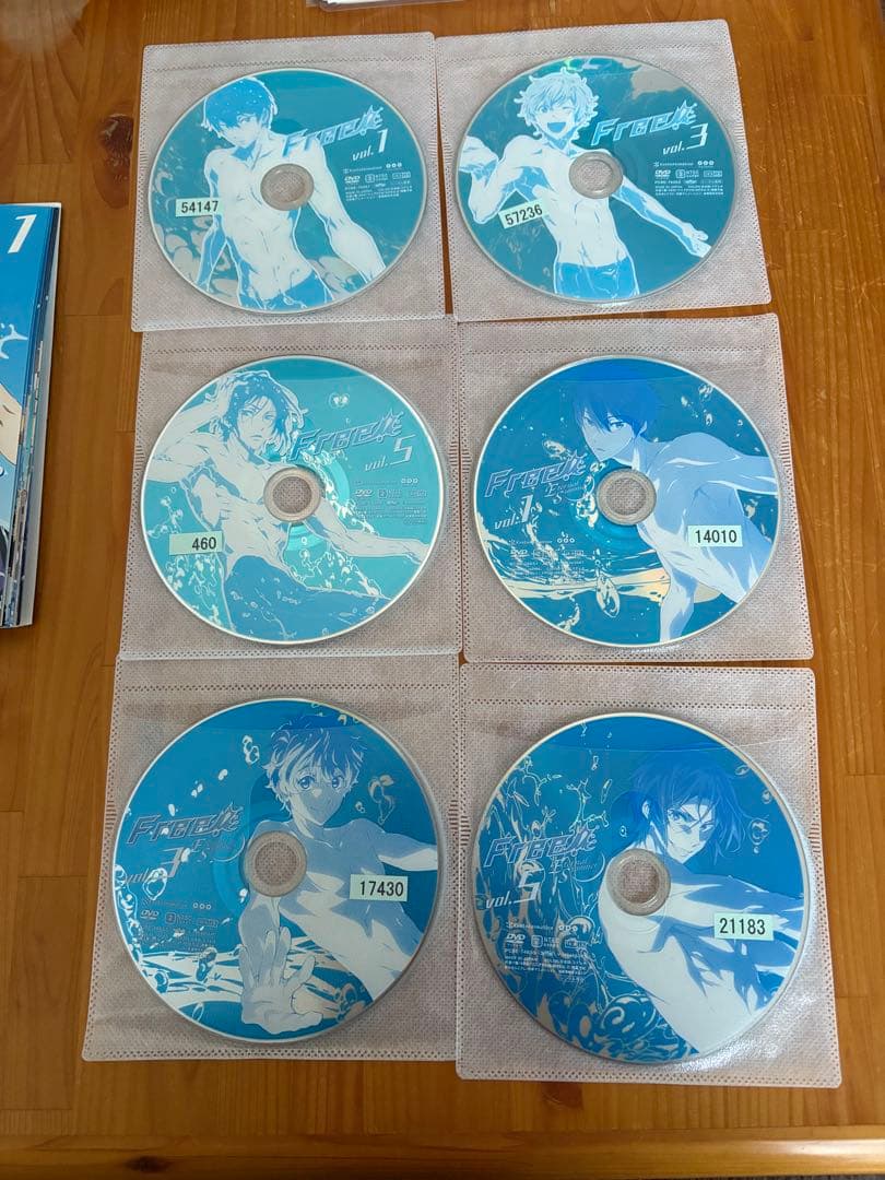 アニメ　Free DVD
