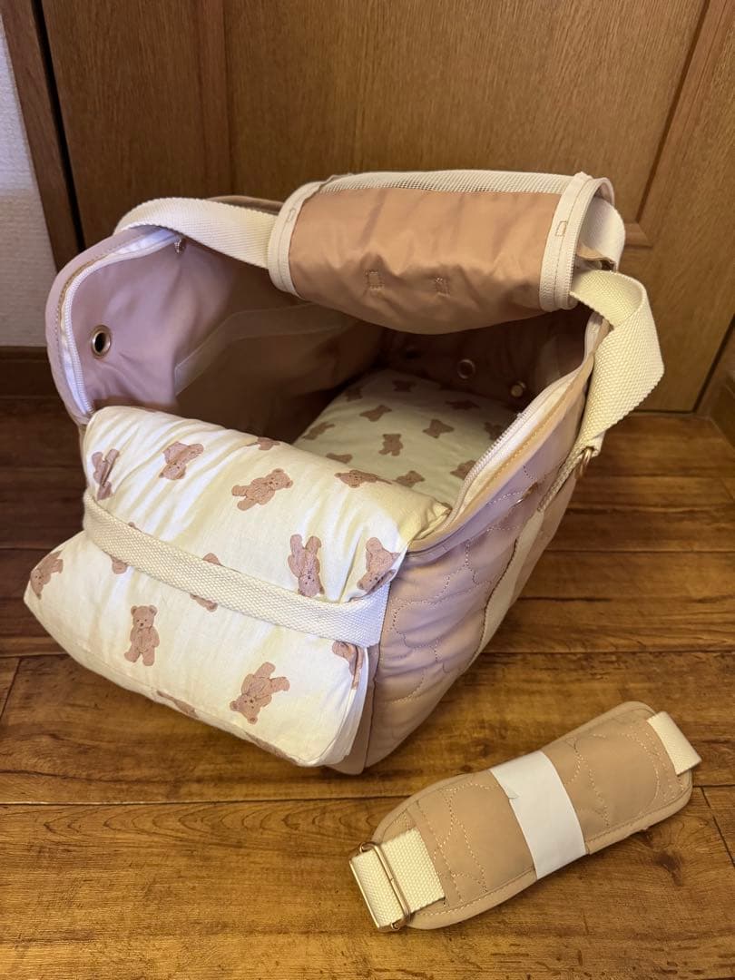 【ある】超美品！ペットパラダイス 小型犬　キャリーバッグ 　くま