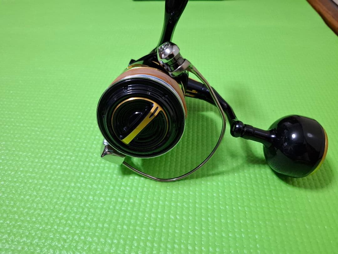 シマノ　20ステラ　SW6000HG スピニングリール