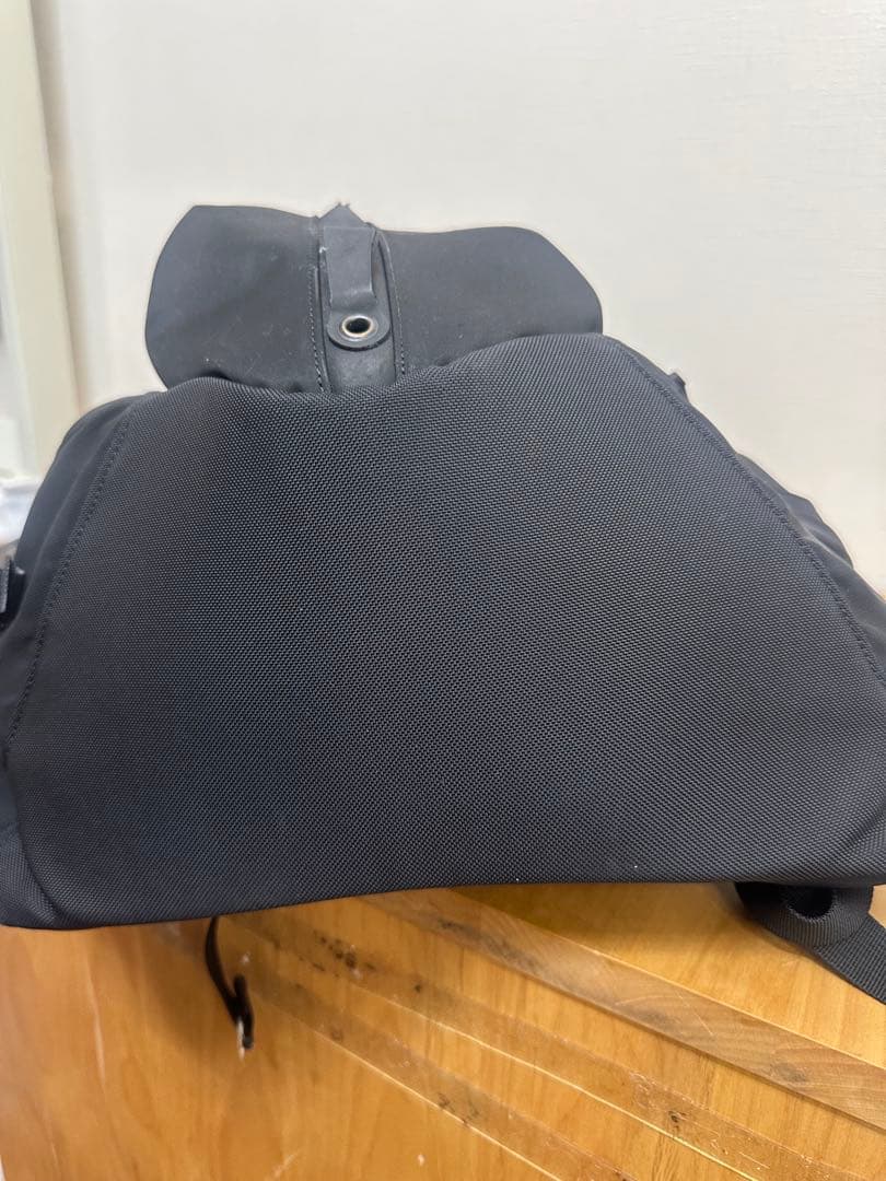 三角定規先輩様 Arc'teryx arro16 ブラックバックパック