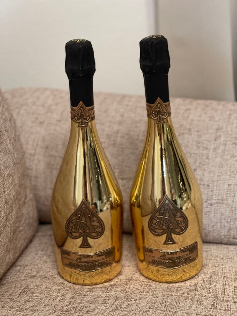 アルマンド ゴールド ボトル空瓶インテリア用ArmanddeBrignac展示用