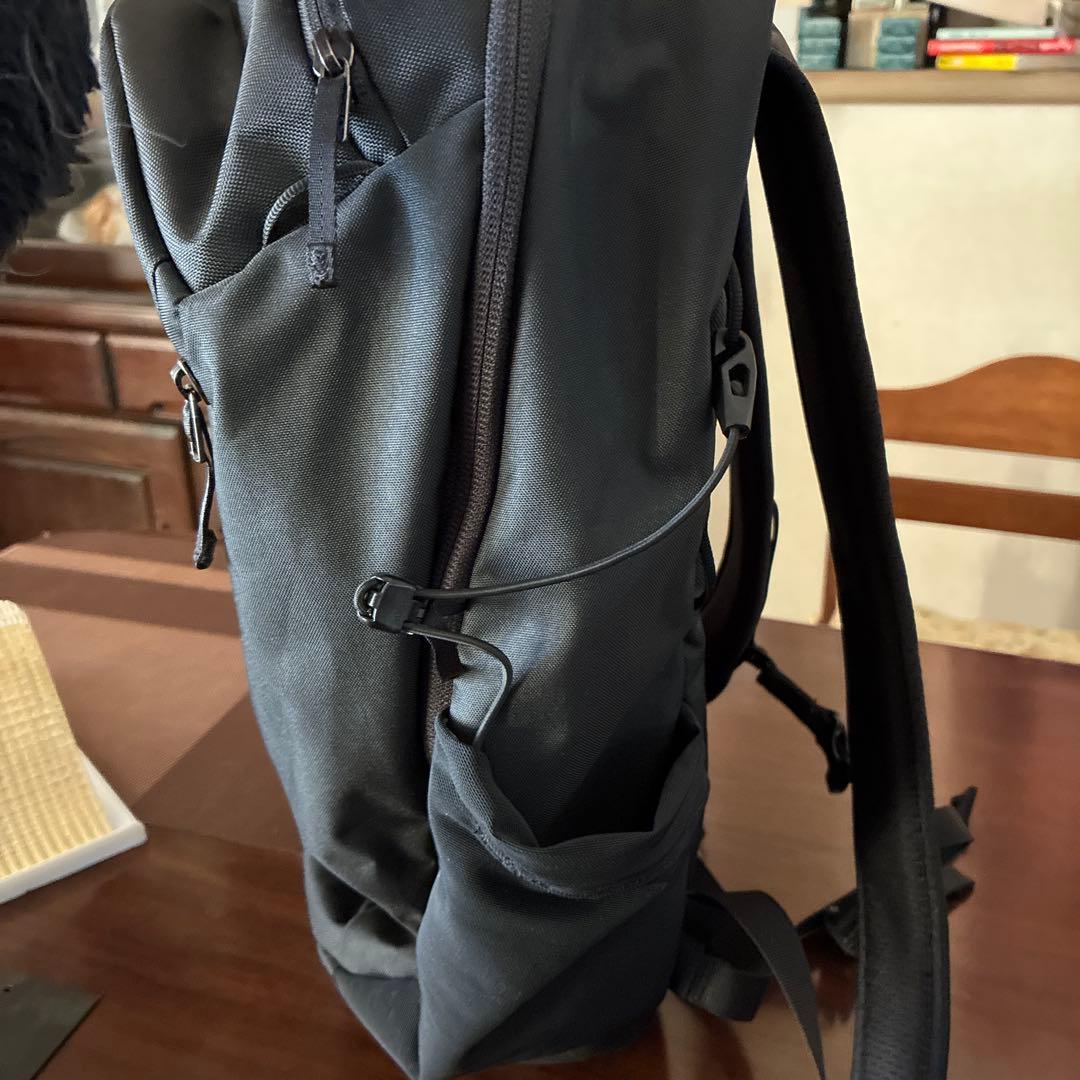 【美品】ARC'TERYX アークテリクス　ブラックリュック　マンティス　26