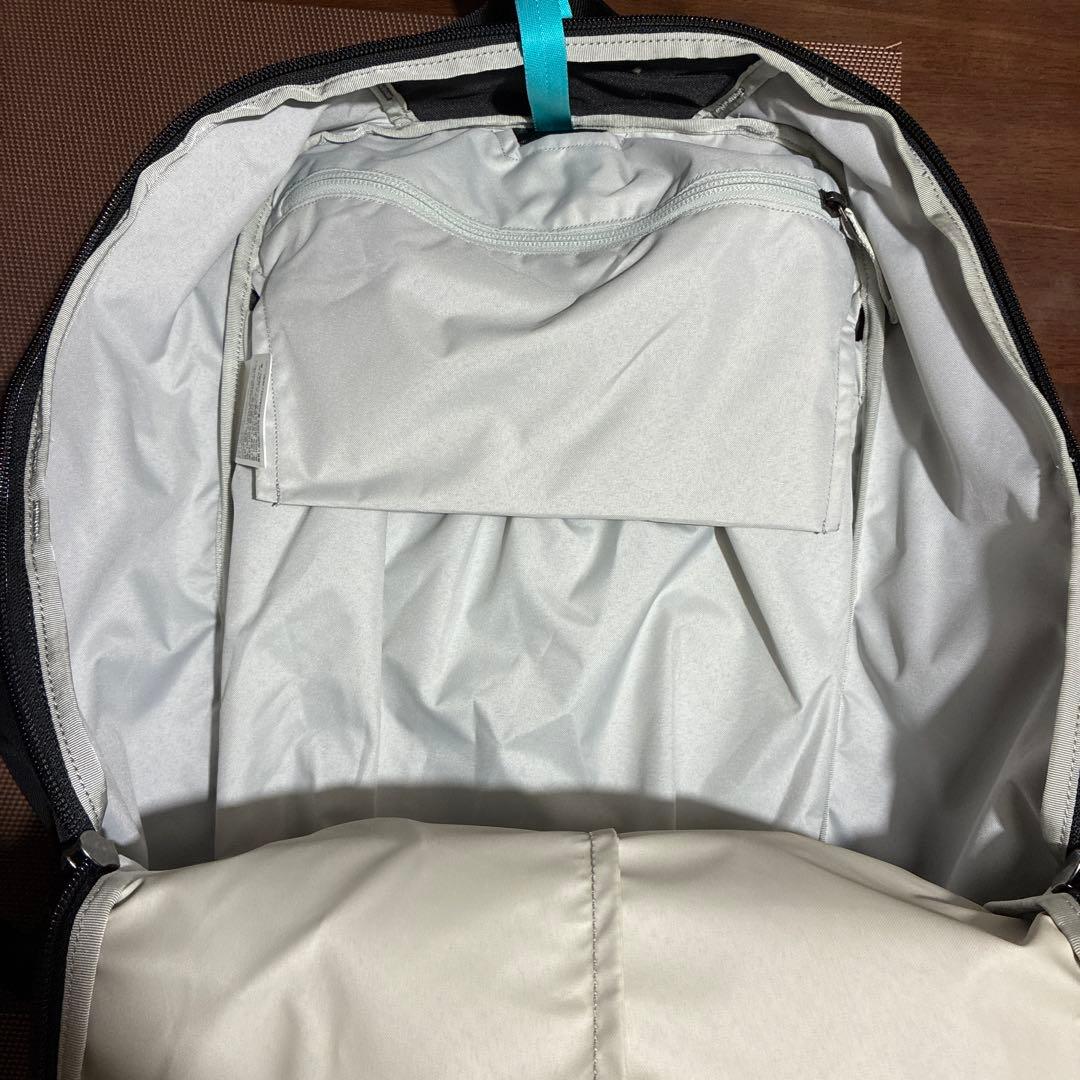 【美品】ARC'TERYX アークテリクス　ブラックリュック　マンティス　26