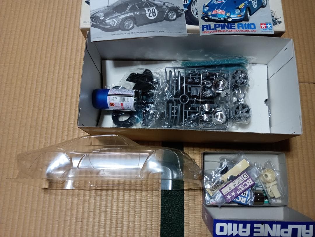 TAMIYA ALPINE A110 1/10スケールラジコンカー
