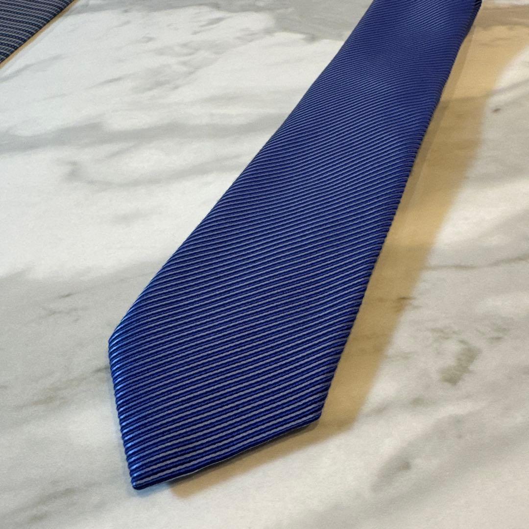 超美品　ブリオーニ　ネクタイ　箱付