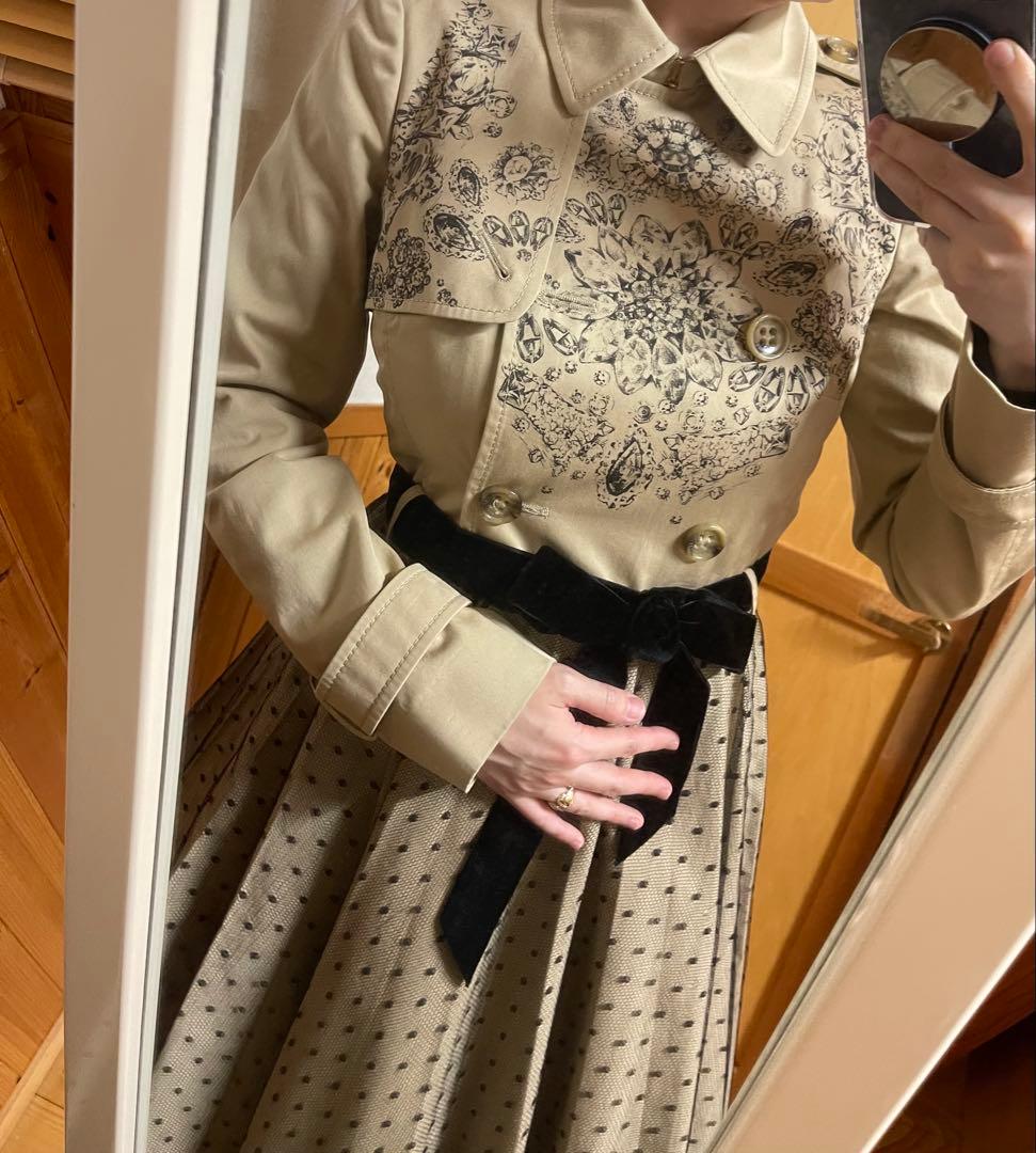 ヴァレンティノ　トレンチコート　ドット柄