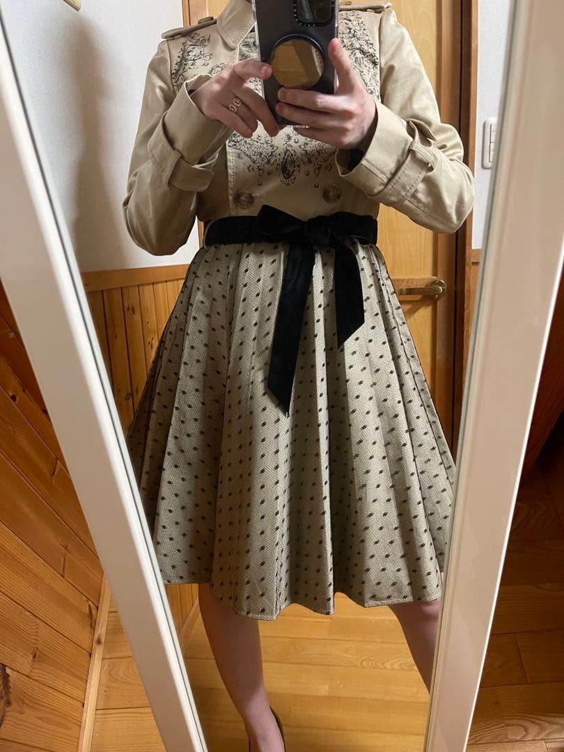 ヴァレンティノ　トレンチコート　ドット柄