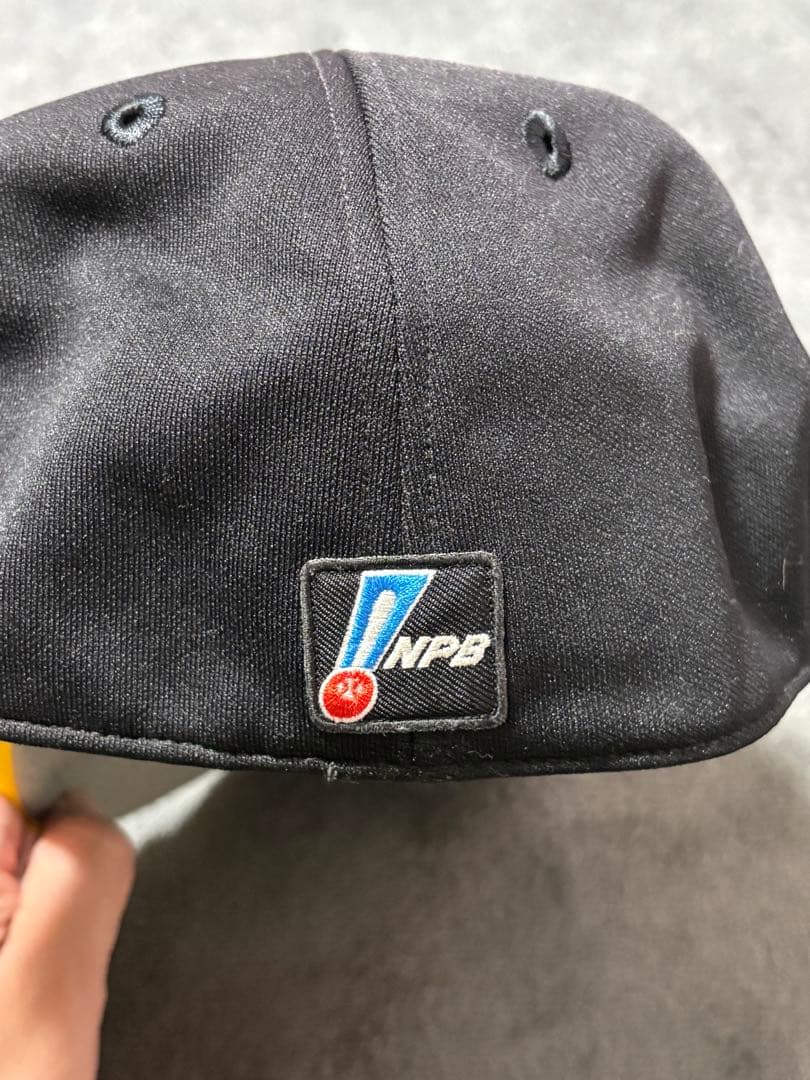 阪神タイガース 中村豊コーチ　実使用 支給品 プロコレ