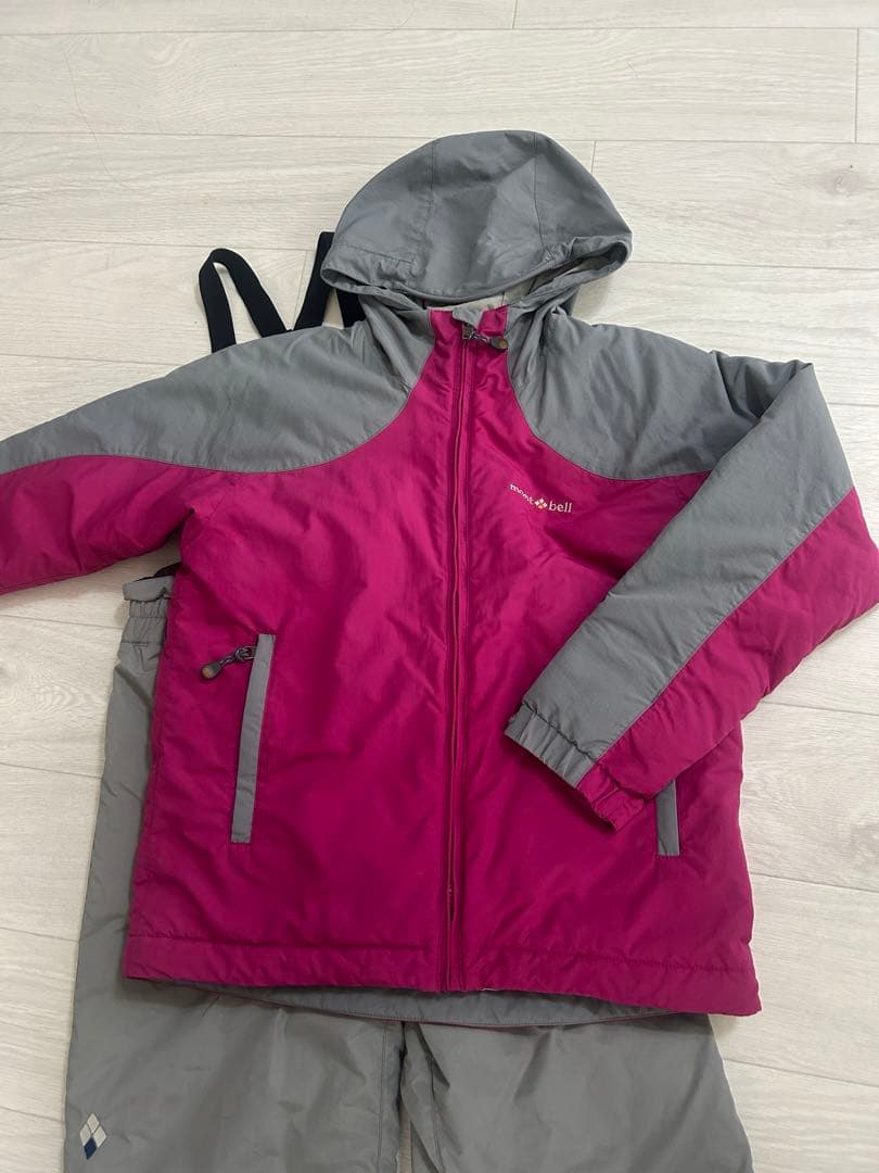 モンベル⭐︎スノーウェア150cm