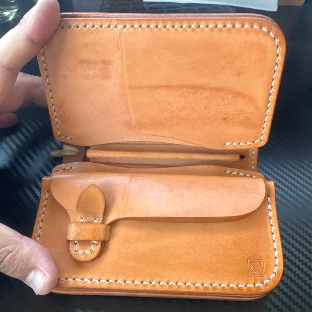 黒羽　クロウ　ミドルウォレット