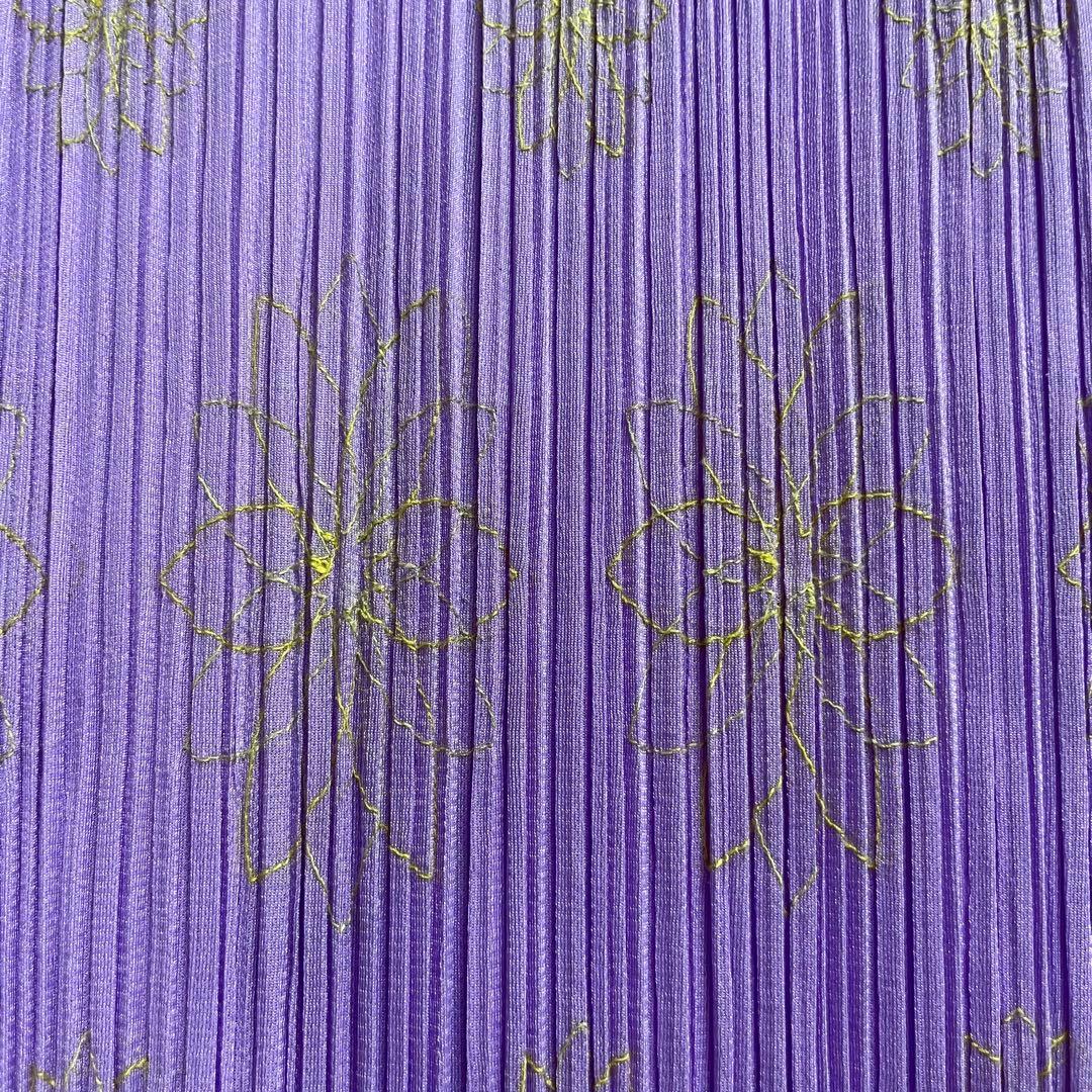 プリーツプリーズ イッセイミヤケ 半袖カットソー トップス 花柄刺繍 総柄 3