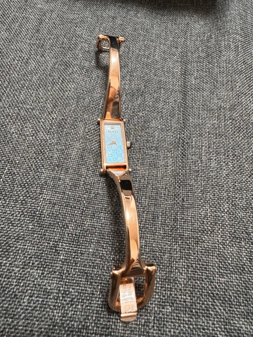 グッチ　 腕時計　バングル　1500L 1Pダイヤ　GG シェル　ピンクゴールド