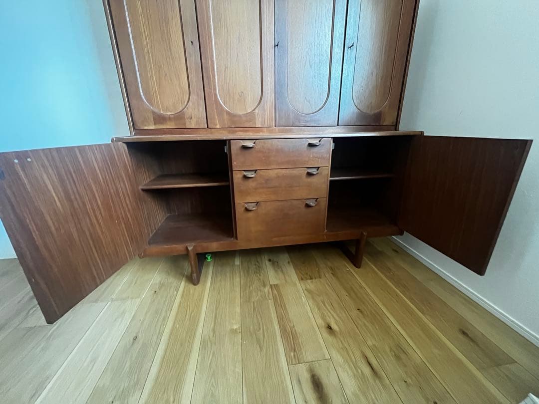 ミッドセンチュリー 木製大型キャビネット NATHAN 食器棚　ラック　チェスト