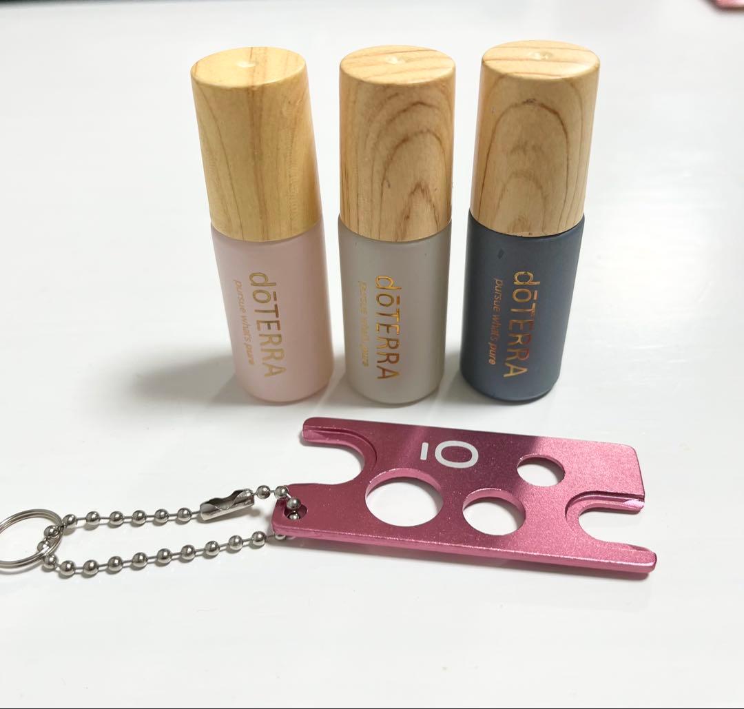 dōTERRA エッセンシャルオイル35本セット 木製ボックス・ロールオン5本他