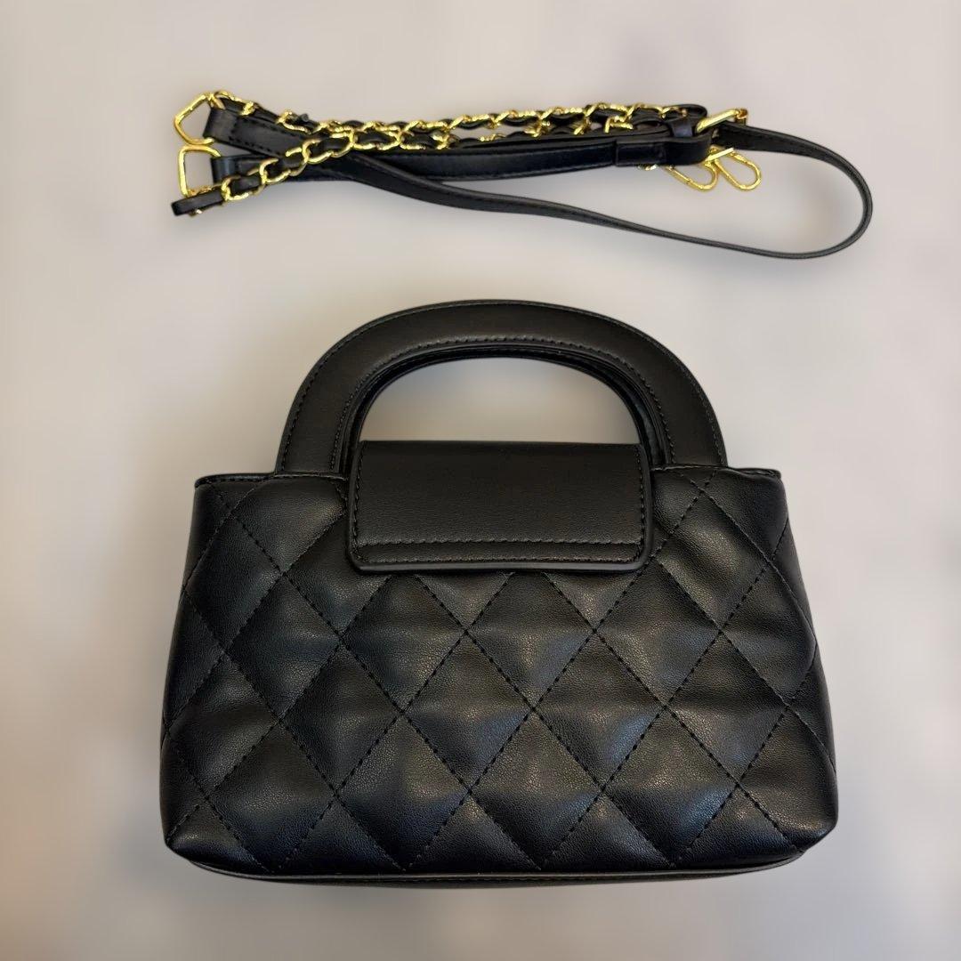 ノベルティ　キルティングC☆ブラックバック