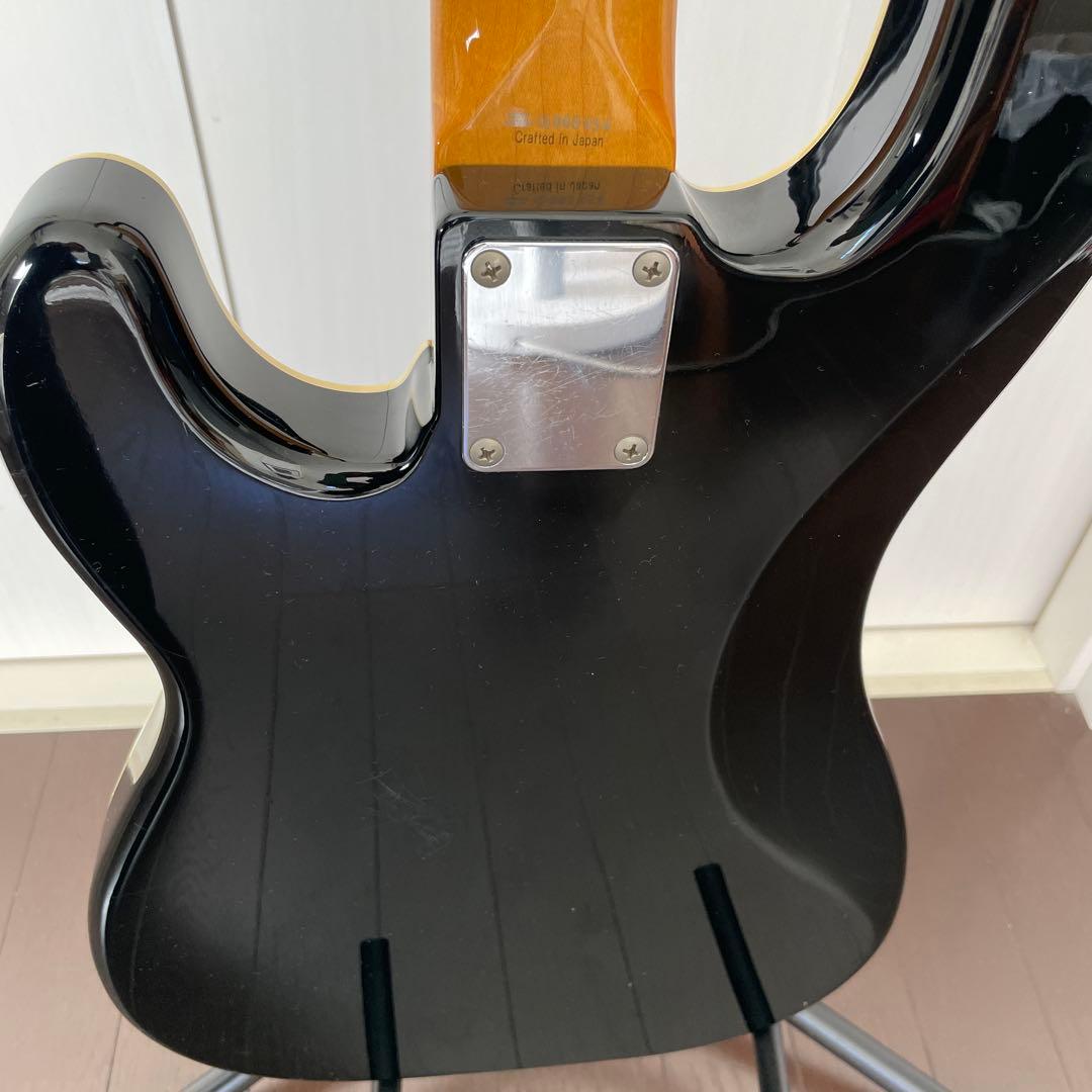 Fender Precision Bass ブラック